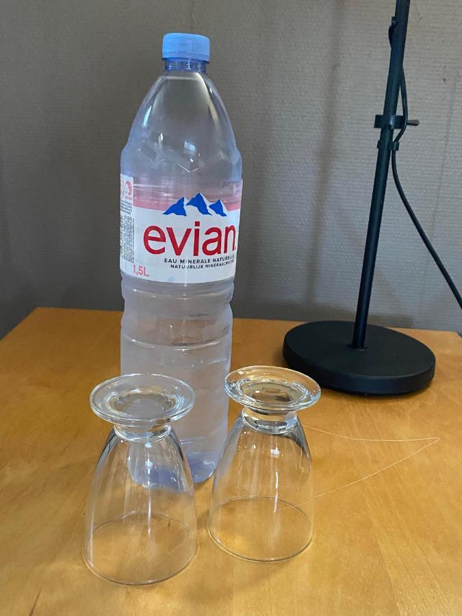 Peniche "Louise Michel" Sejournez Dans L'Appartement Du Capitaine, Offrez Vous Une Experience Inoubliable Au Fil De L'Eau Дуэ Экстерьер фото