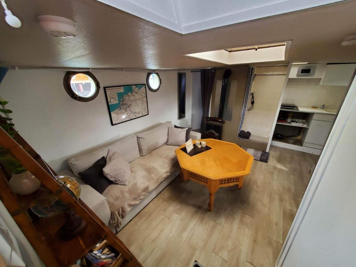 Peniche "Louise Michel" Sejournez Dans L'Appartement Du Capitaine, Offrez Vous Une Experience Inoubliable Au Fil De L'Eau Дуэ Экстерьер фото