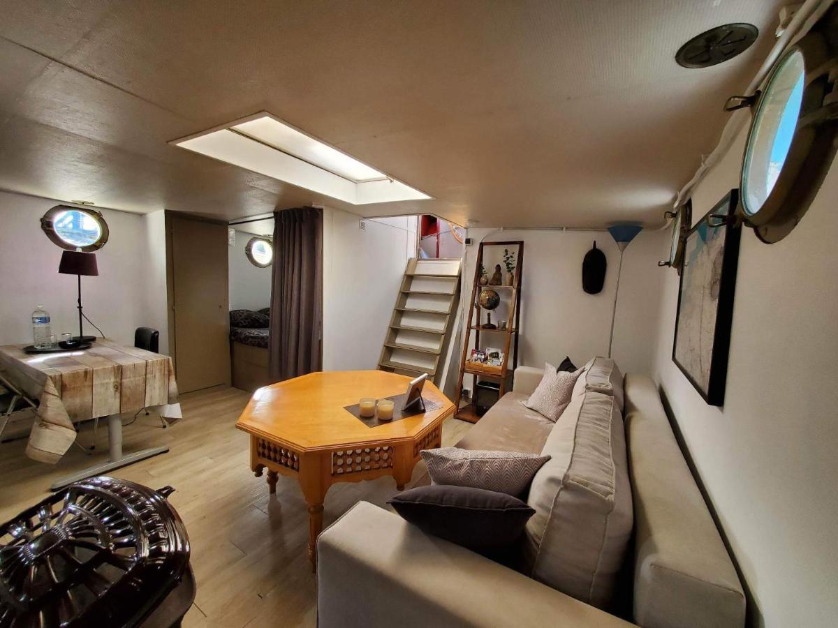 Peniche "Louise Michel" Sejournez Dans L'Appartement Du Capitaine, Offrez Vous Une Experience Inoubliable Au Fil De L'Eau Дуэ Экстерьер фото