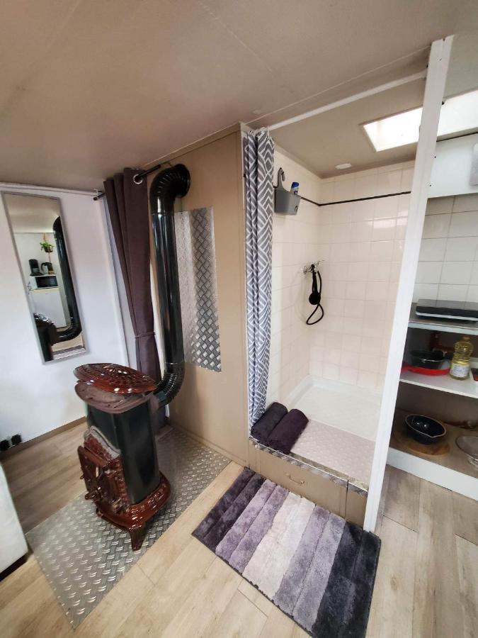 Peniche "Louise Michel" Sejournez Dans L'Appartement Du Capitaine, Offrez Vous Une Experience Inoubliable Au Fil De L'Eau Дуэ Экстерьер фото
