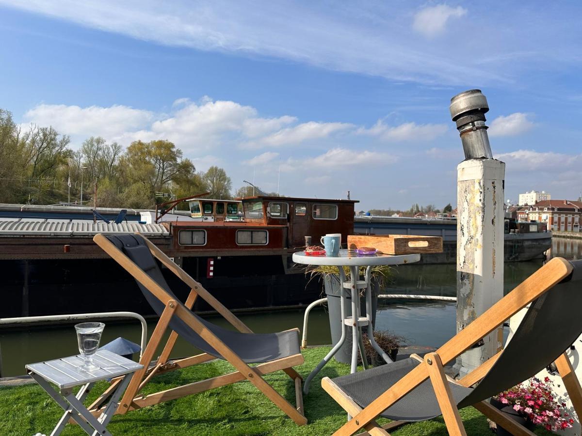 Peniche "Louise Michel" Sejournez Dans L'Appartement Du Capitaine, Offrez Vous Une Experience Inoubliable Au Fil De L'Eau Дуэ Экстерьер фото